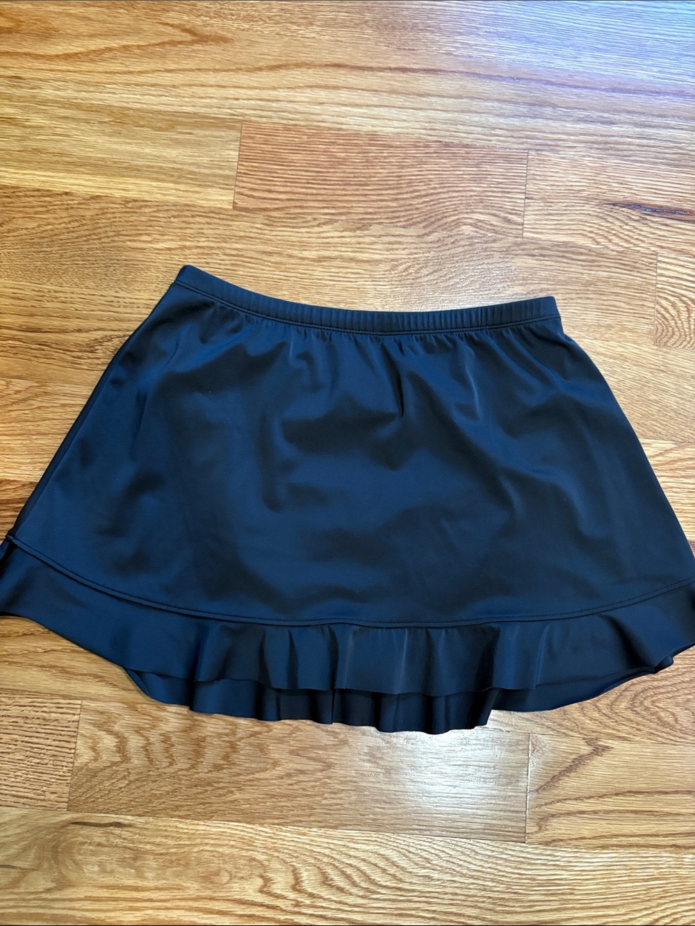 St. John's Bay Black Ruffle-Hem Skater Skirt swim suit bottom size Med